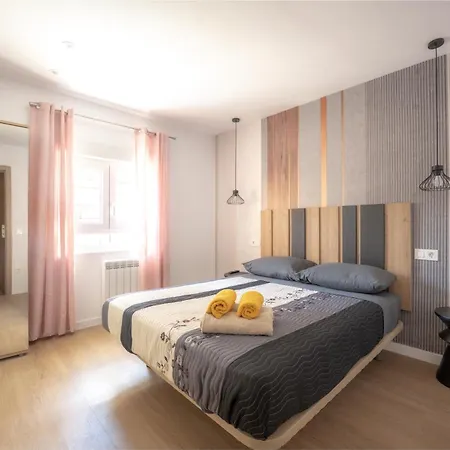 Lujo 8 Pax Proyector, Maquina Arcade Y Parking Daire